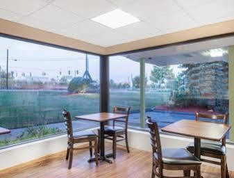 Budget Inn/ Natick Exterior photo